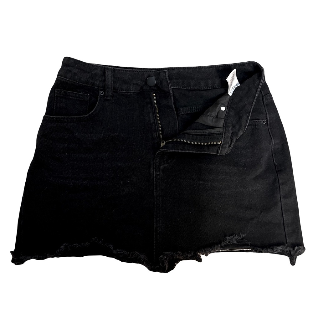 SHEIN, Cute and Casual skirt